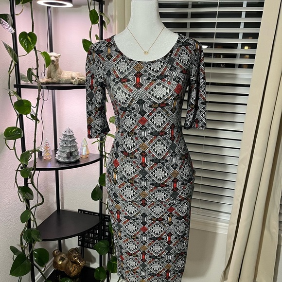 Geometric Patterned Dress - Multicolor - Picture 1 of 3